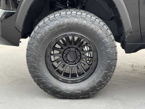 Used 2025 Toyota Tundra SR5 AWD/4WD image 13