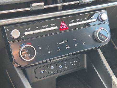 Used 2025 Hyundai Tucson SEL AWD/4WD image 27