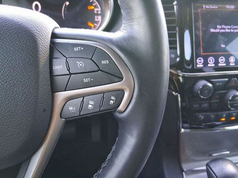 Used 2019 Jeep Grand Cherokee Overland image 23