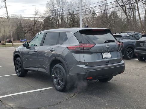 New 2026 Nissan Rogue SV image 3