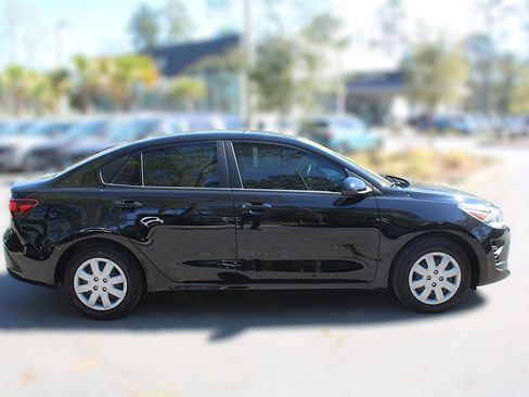 Certified 2023 Kia Rio LX image 13