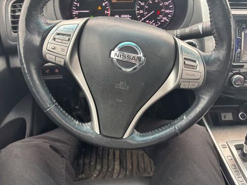 Used 2013 Nissan Altima 2.5 SL w/ Technology Pkg image 15