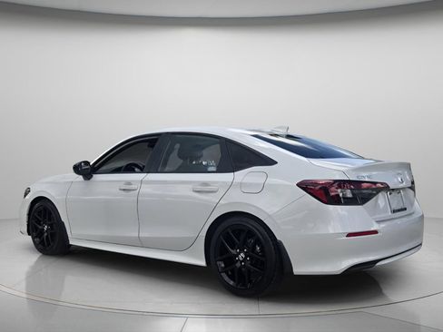Used 2025 Honda Civic Sport image 8