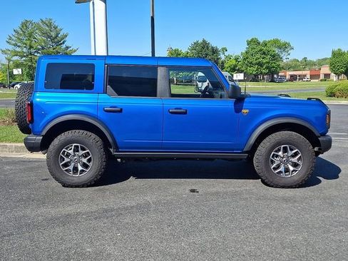 Certified 2025 Ford Bronco Badlands AWD/4WD image 7