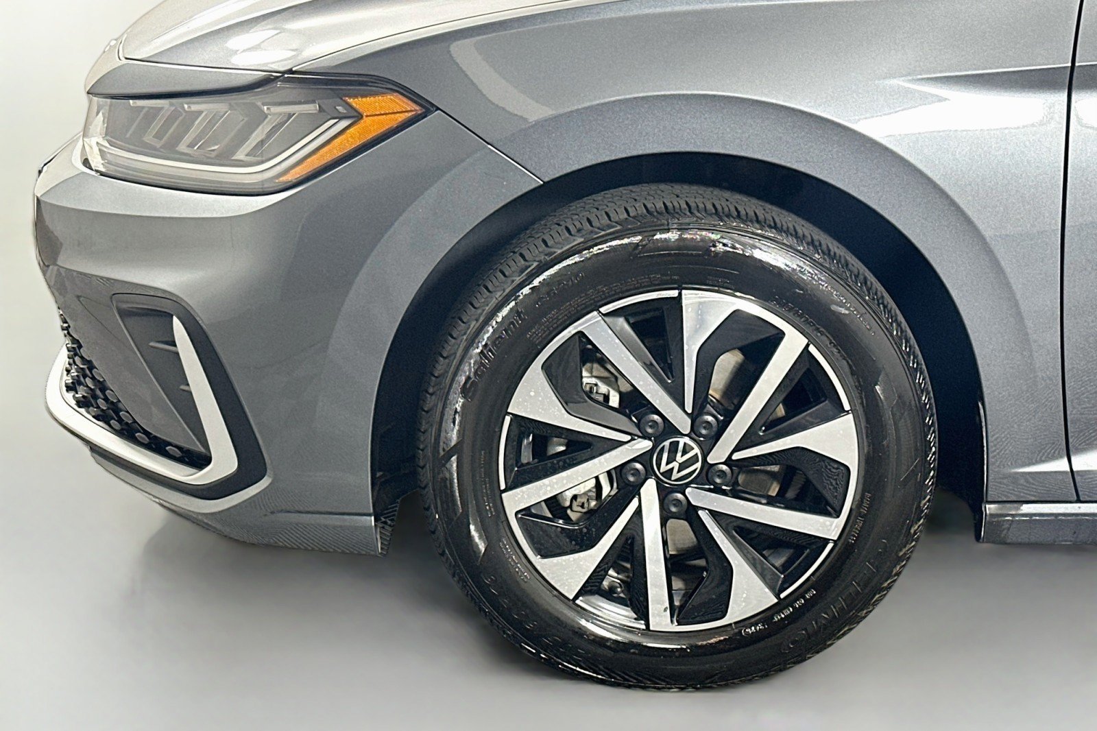 Used 2025 Volkswagen Jetta S FWD image 12