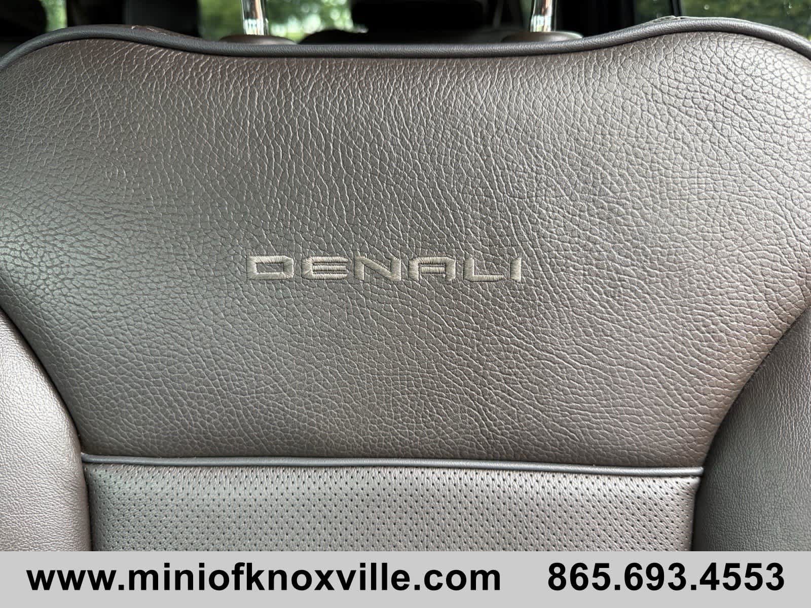 Used 2022 GMC Yukon Denali w/ Max Trailering Package AWD/4WD image 17