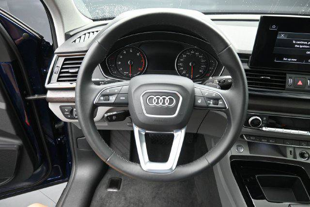 Used 2022 Audi Q5 2.0T Premium AWD/4WD image 16