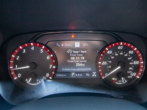 Used 2023 Nissan Frontier PRO-4X w/ Pro Convenience Package AWD/4WD image 20
