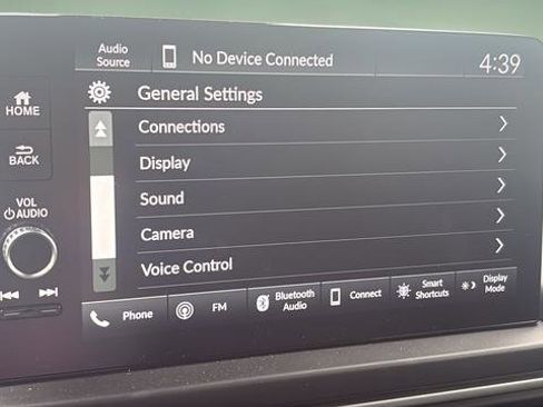 Used 2025 Honda Pilot EX-L image 24