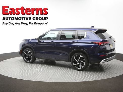 Used 2022 Mitsubishi Outlander SE AWD/4WD image 52