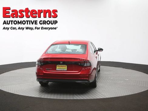 Used 2023 Honda Accord EX image 38