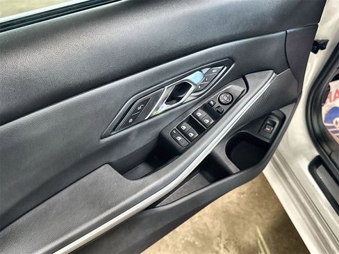 Used 2024 BMW 330i xDrive 330i xDrive Convenience w/ Convenience Package image 14