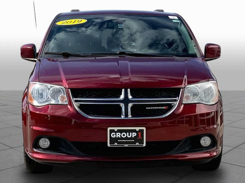 Used 2019 Dodge Grand Caravan SXT FWD image 4
