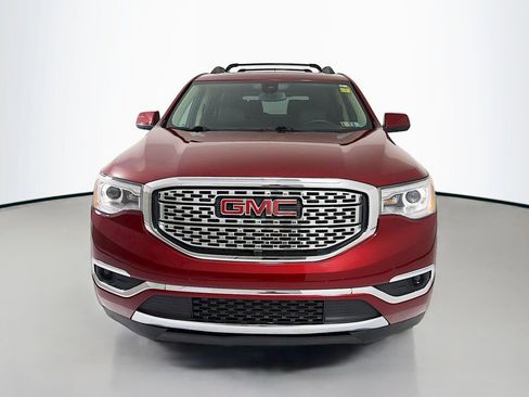 Used 2019 GMC Acadia Denali w/ Technology Package AWD/4WD image 2