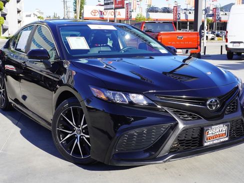 Certified 2024 Toyota Camry SE w/ Cold Weather Package image 2