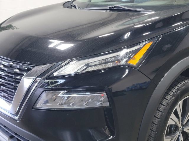 Used 2021 Nissan Rogue SV AWD/4WD image 9