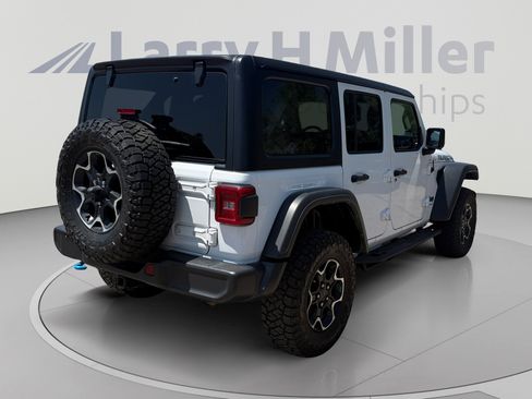 Used 2023 Jeep Wrangler Unlimited Rubicon 4xe AWD/4WD image 5