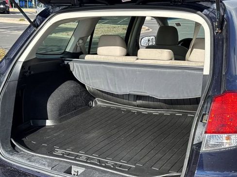 Used 2014 Subaru Outback 2.5i AWD/4WD image 20