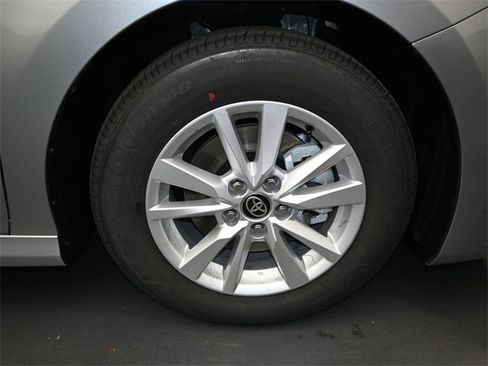 New 2026 Toyota Camry LE image 15