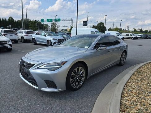 Used 2023 Lexus LS 500 AWD w/ Interior Upgrade Package image 8