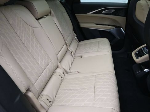 Used 2026 Cadillac Lyriq Signature Luxury w/ Nappa Leather Package AWD/4WD image 30