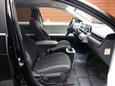 Used 2024 Hyundai Ioniq 5 SEL image 6