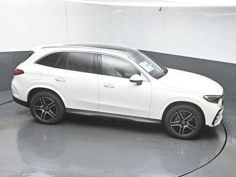 Used 2026 Mercedes-Benz GLC 300 image 49