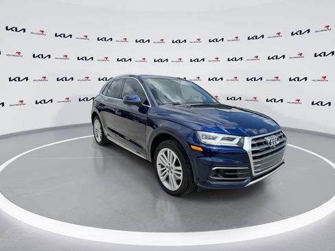 Used 2018 Audi Q5 Prestige w/ Prestige Package AWD/4WD image 2