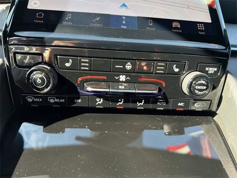 New 2025 Jeep Grand Cherokee Limited image 30