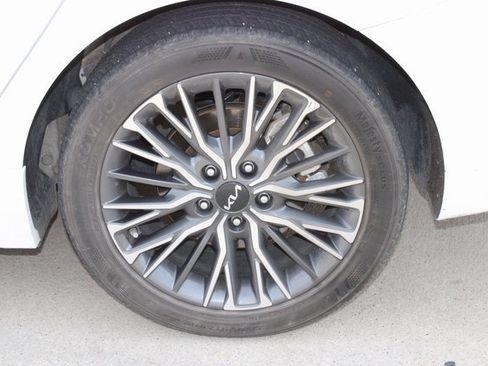 Used 2023 Kia Forte GT-Line w/ GT-Line Technology Package image 25