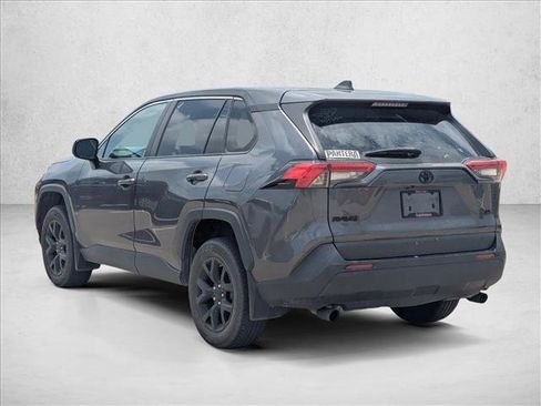 Used 2023 Toyota RAV4 LE FWD image 7