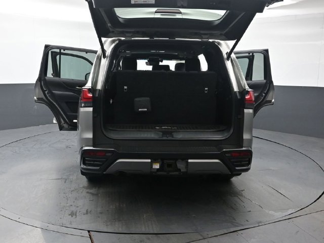 Used 2023 Lexus LX 600 4WD w/ Luxury Package image 57