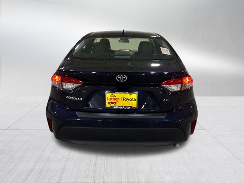Certified 2025 Toyota Corolla LE FWD image 5