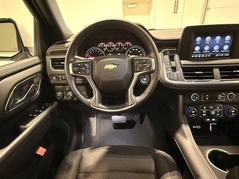 Used 2024 Chevrolet Tahoe LS RWD image 28