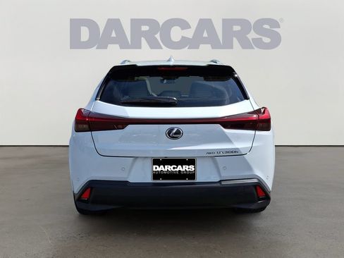 Used 2026 Lexus UX 300h AWD w/ Accessory Package (Z1) image 5
