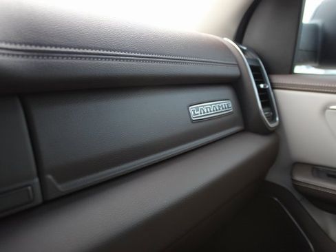 Used 2025 RAM 1500 Laramie w/ Laramie Southwest Edition image 25