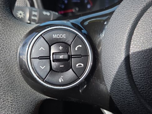 Used 2022 Kia Soul S FWD image 21