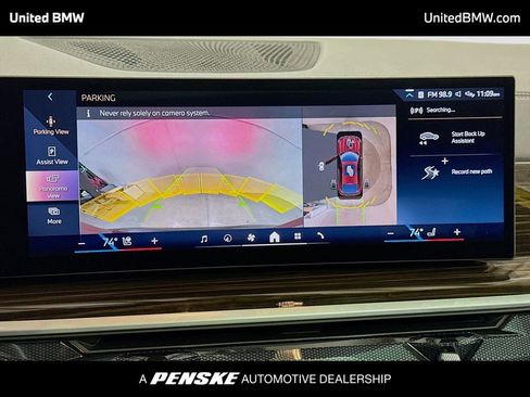 Used 2026 BMW X6 xDrive40i image 9