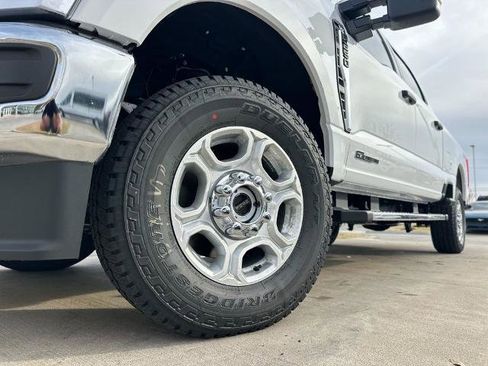 New 2026 Ford F250 XLT w/ FX4 Off-Road Package image 26