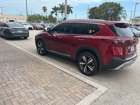 Used 2023 Nissan Rogue Platinum w/ Platinum Premium Package image 6