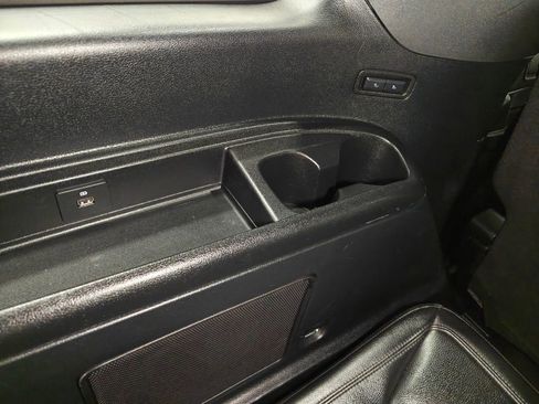 Used 2020 Ford Expedition Limited image 37