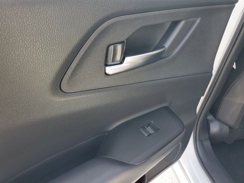 Certified 2024 Toyota Prius Prime FWD image 11