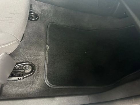 Used 2018 Ford Focus S FWD image 13