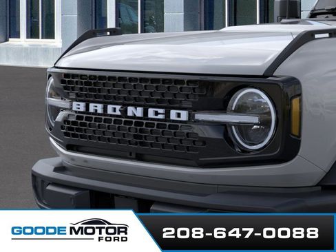 New 2026 Ford Bronco Outer Banks w/ Sasquatch Package image 19