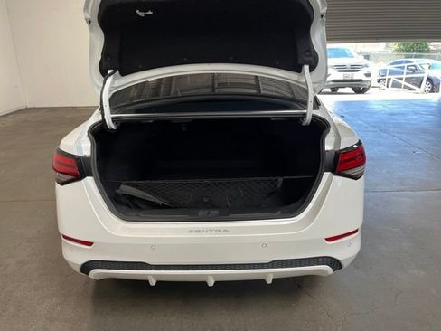 Used 2020 Nissan Sentra SV w/ Trunk Package FWD image 16