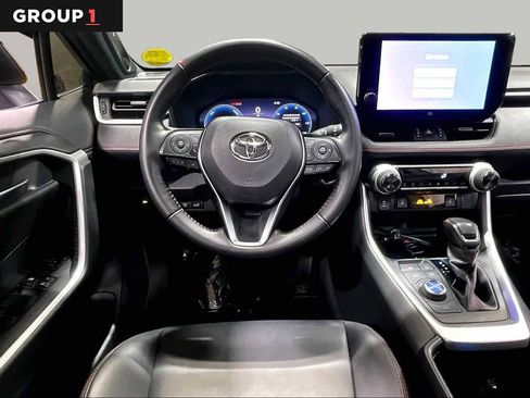 Used 2024 Toyota RAV4 XSE AWD/4WD image 6