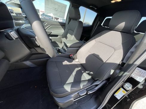 New 2025 GMC Canyon Elevation w/ Convenience Package image 19