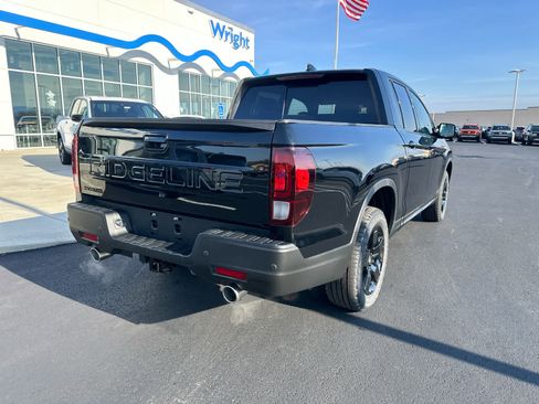 New 2026 Honda Ridgeline Black Edition image 8