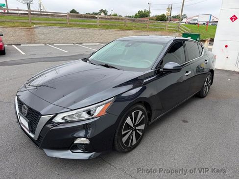 Used 2022 Nissan Altima 2.5 SL FWD image 29