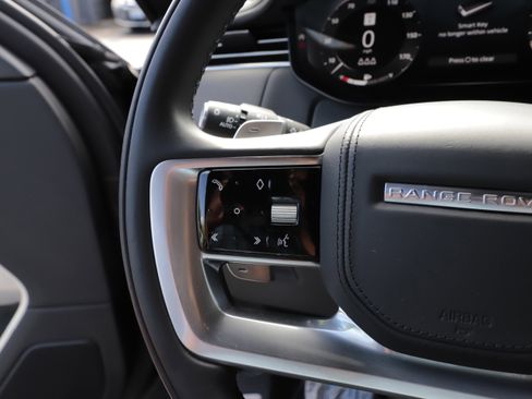 Certified 2023 Land Rover Range Rover SE AWD/4WD image 23
